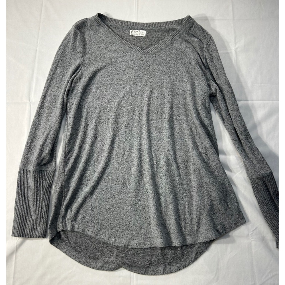 24/7 Maurices Gray Marl V-Neck Long Sleeve Top Ribbed Cuffs Medium
